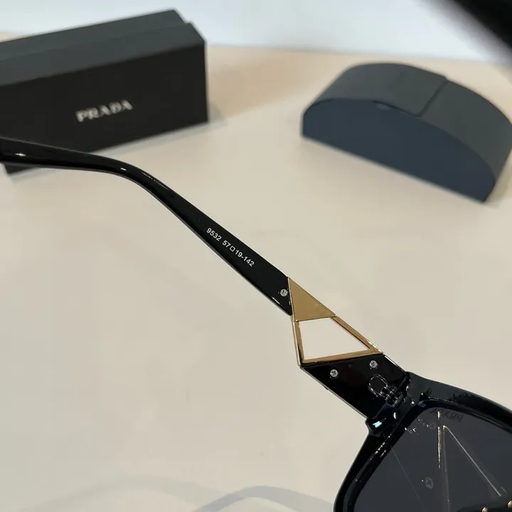 スーパーコピー プラダ サングラス