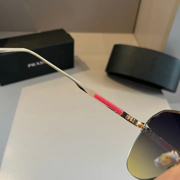 スーパーコピー プラダ サングラス