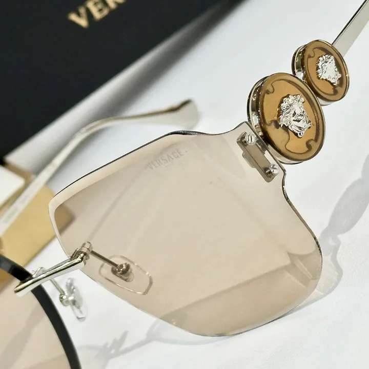 スーパーコピー ヴェルサーチ サングラス