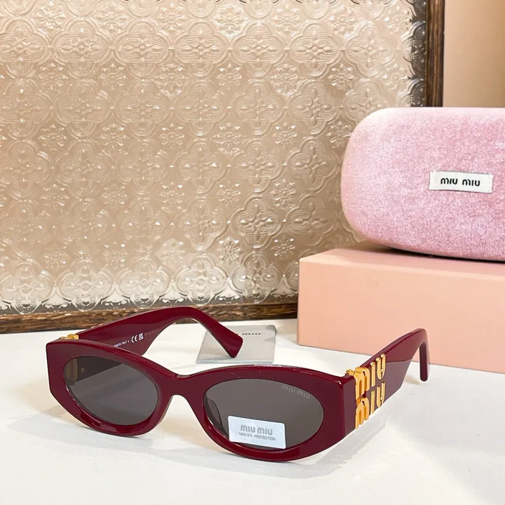 スーパーコピー ミュウミュウ サングラス
