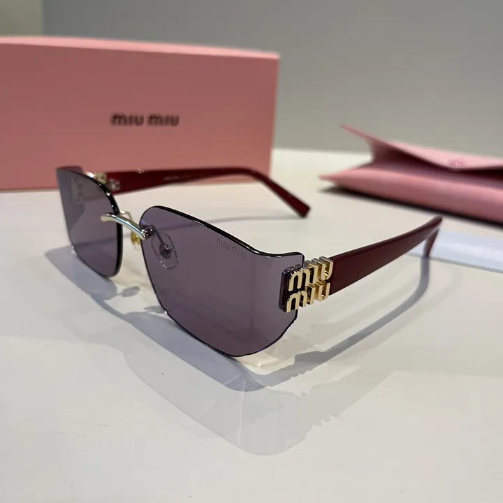 スーパーコピー ミュウミュウ サングラス