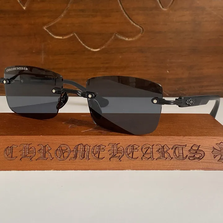 スーパーコピー クロムハーツ サングラス