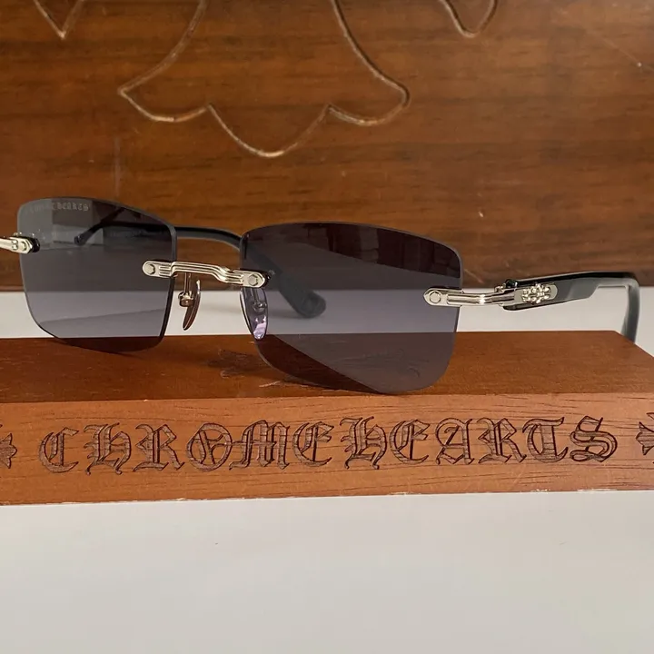 スーパーコピー クロムハーツ サングラス