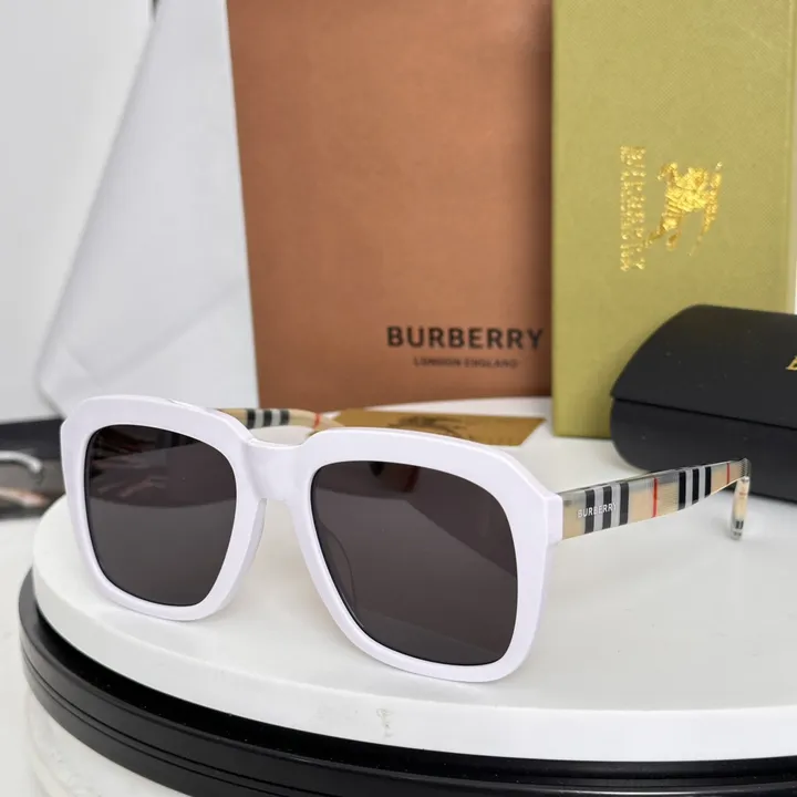 スーパーコピー バーバリー ス サングラス