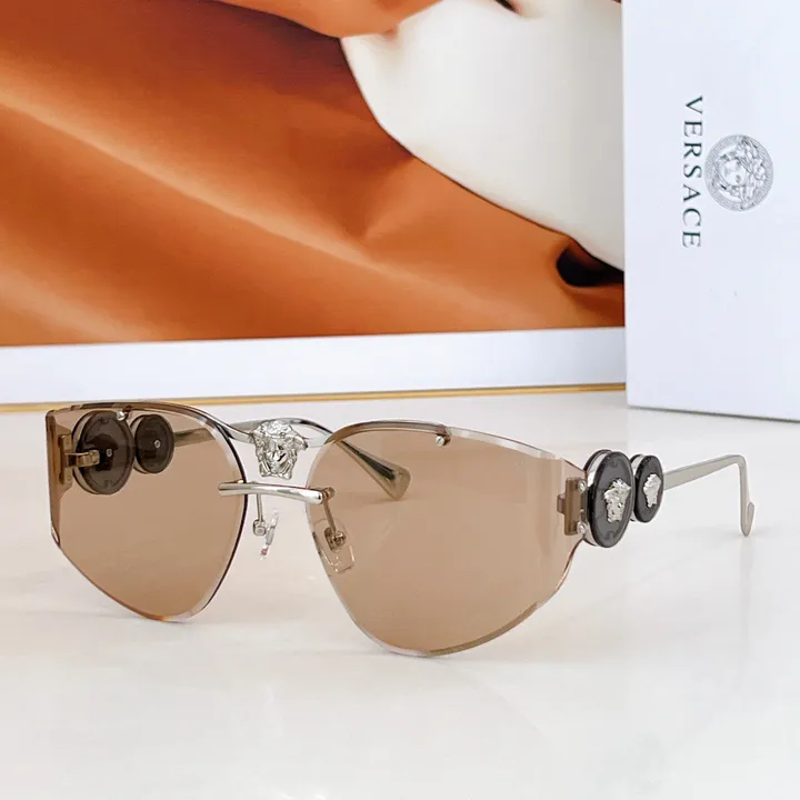 スーパーコピー ヴェルサーチ サングラス
