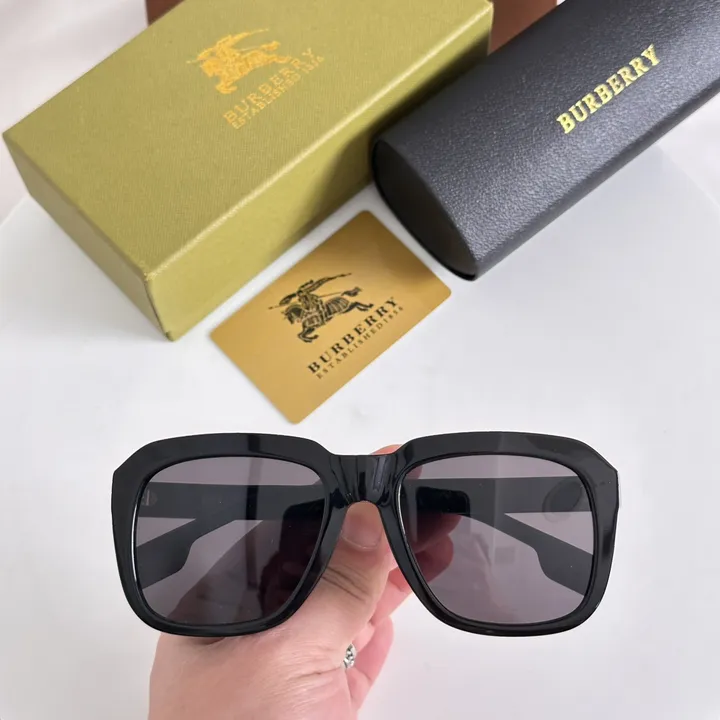 スーパーコピー バーバリー ス サングラス