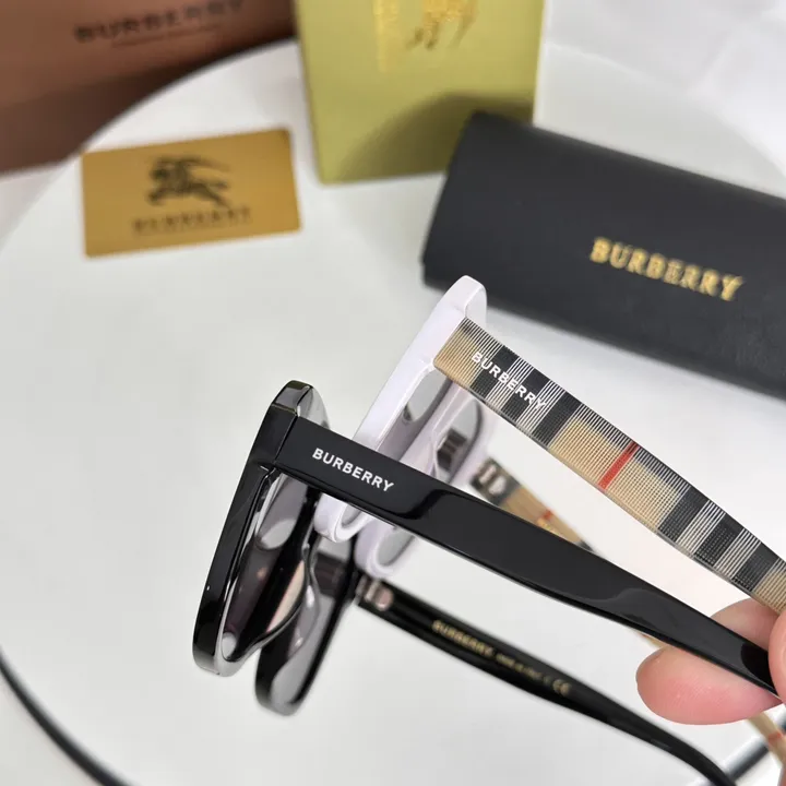 スーパーコピー バーバリー ス サングラス