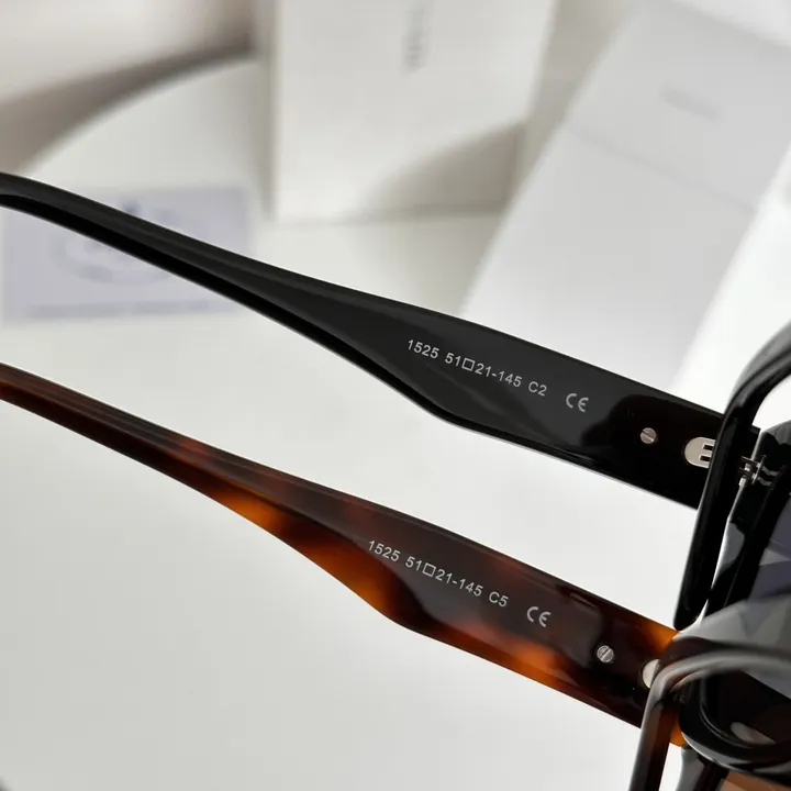 スーパーコピー プラダ サングラス