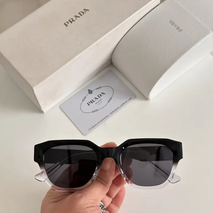 スーパーコピー プラダ サングラス