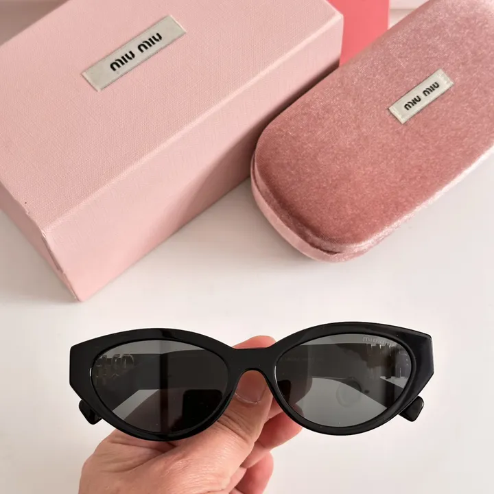スーパーコピー ミュウミュウ サングラス
