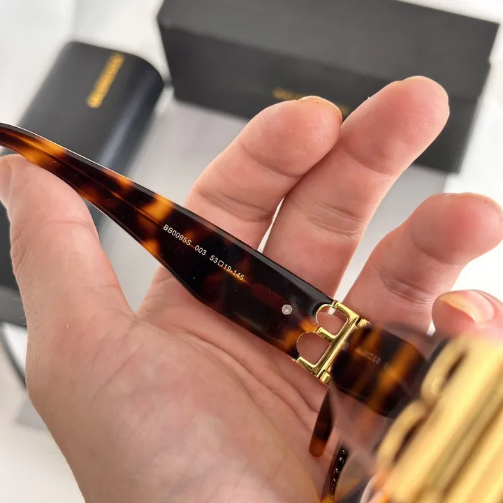 スーパーコピー バレンシアガ サングラス