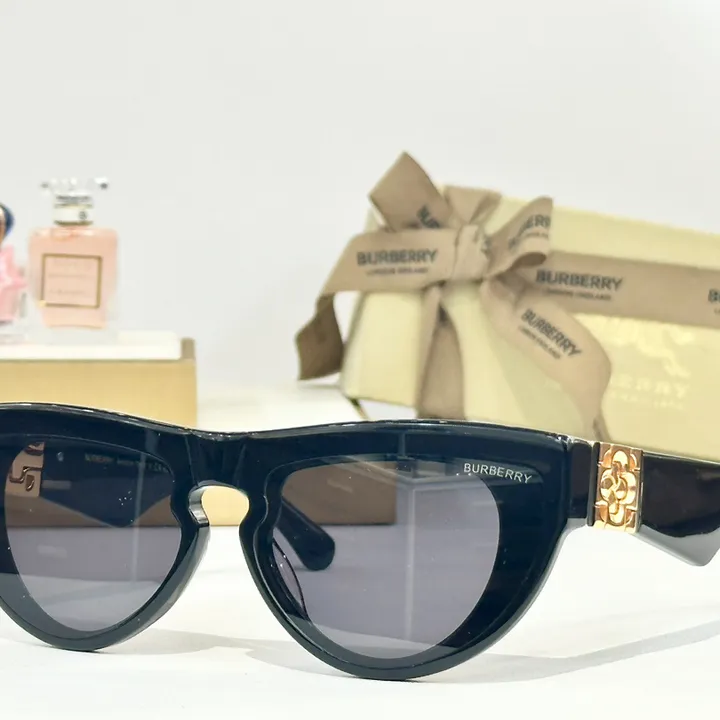 スーパーコピー バーバリー ス サングラス