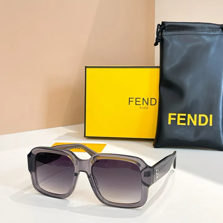 スーパーコピー フェンディ サングラス