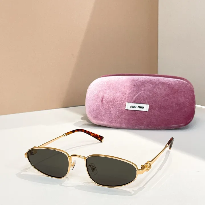 スーパーコピー ミュウミュウ サングラス