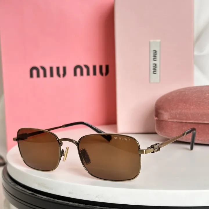 スーパーコピー ミュウミュウ サングラス