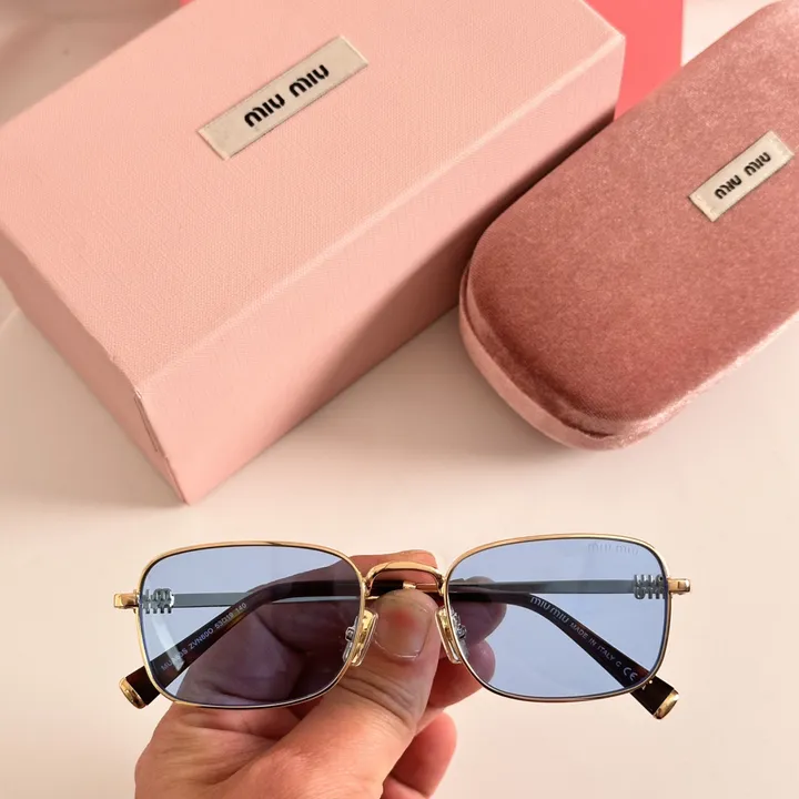 スーパーコピー ミュウミュウ サングラス