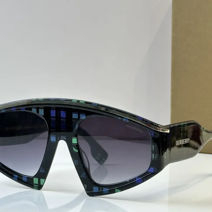 スーパーコピー バーバリー ス サングラス