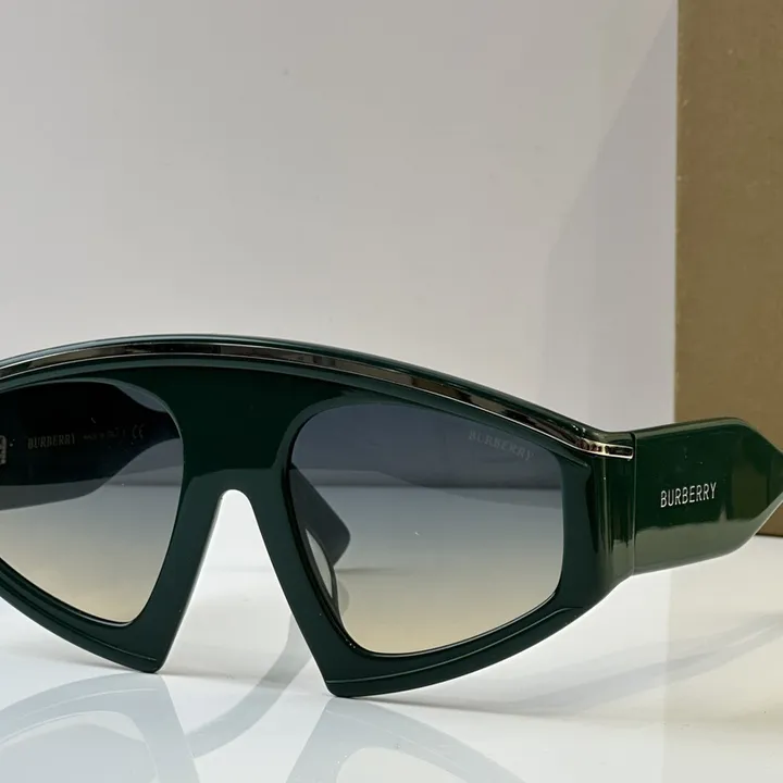 スーパーコピー バーバリー ス サングラス