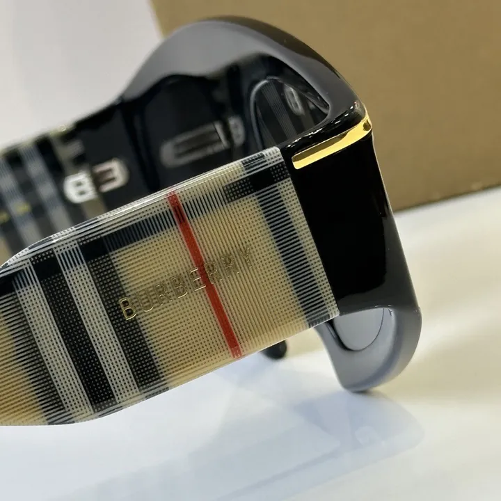 スーパーコピー バーバリー ス サングラス