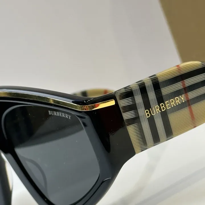 スーパーコピー バーバリー ス サングラス