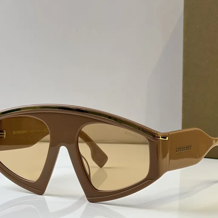 スーパーコピー バーバリー ス サングラス