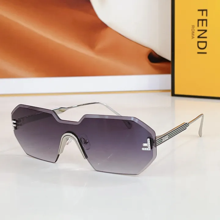 スーパーコピー フェンディ サングラス