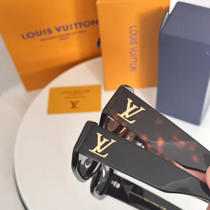 スーパーコピー ルイヴィトン サングラス