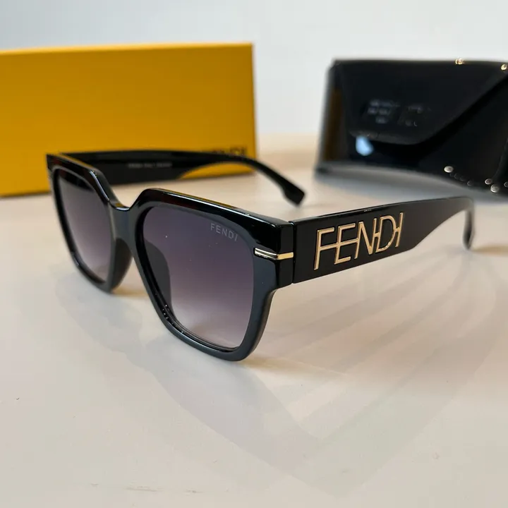 スーパーコピー ヴェルサーチ サングラス