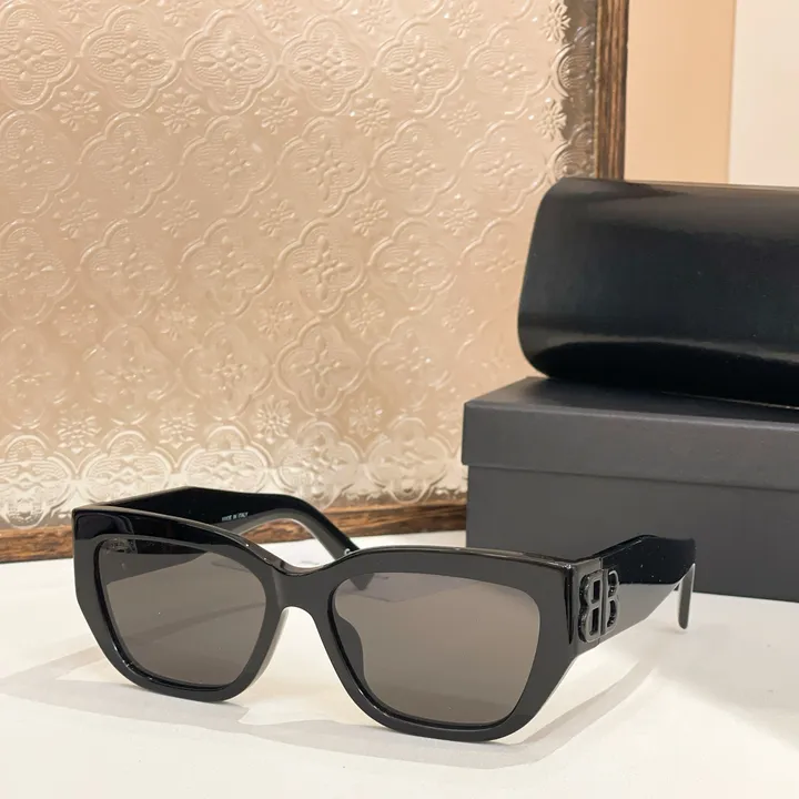 スーパーコピー バレンシアガ サングラス