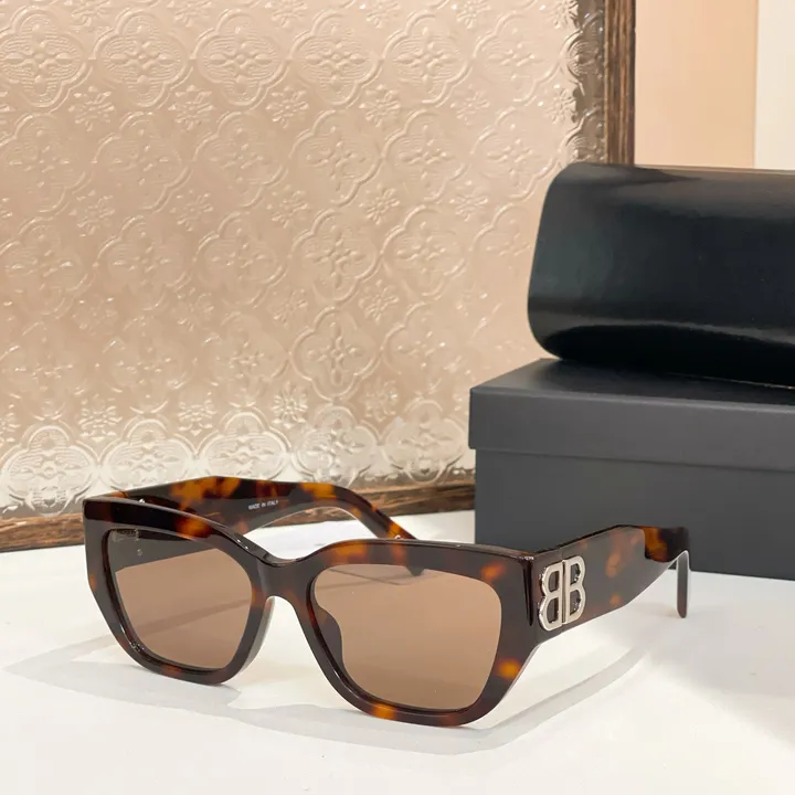 スーパーコピー バレンシアガ サングラス