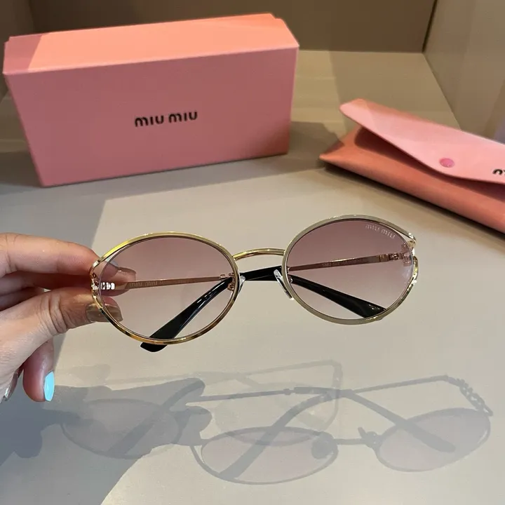 スーパーコピー ミュウミュウ サングラス