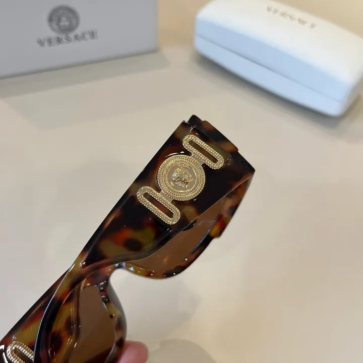 スーパーコピー ヴェルサーチ サングラス