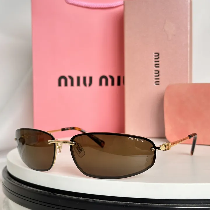 スーパーコピー ミュウミュウ サングラス