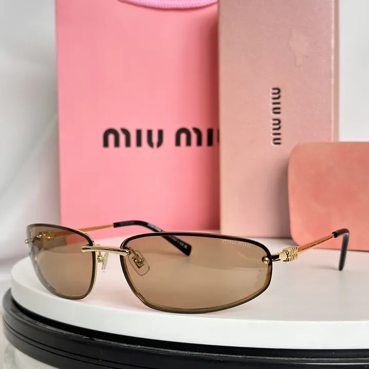 スーパーコピー ミュウミュウ サングラス