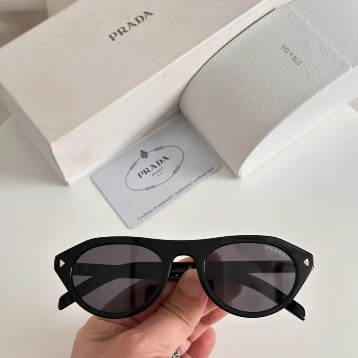 スーパーコピー プラダ サングラス