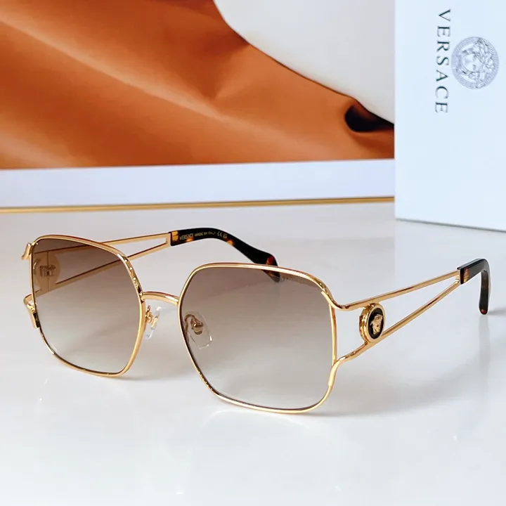 スーパーコピー ヴェルサーチ サングラス