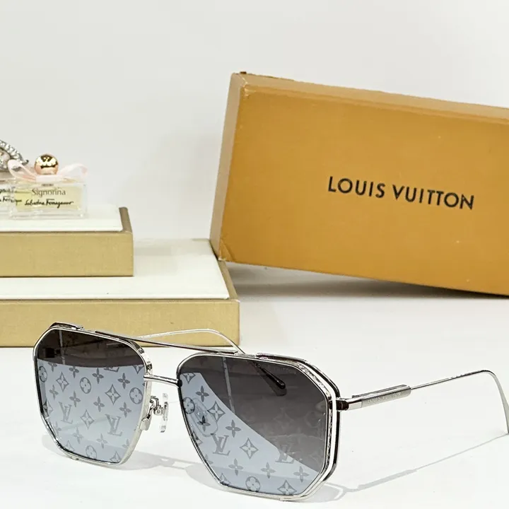 スーパーコピー ルイヴィトン サングラス