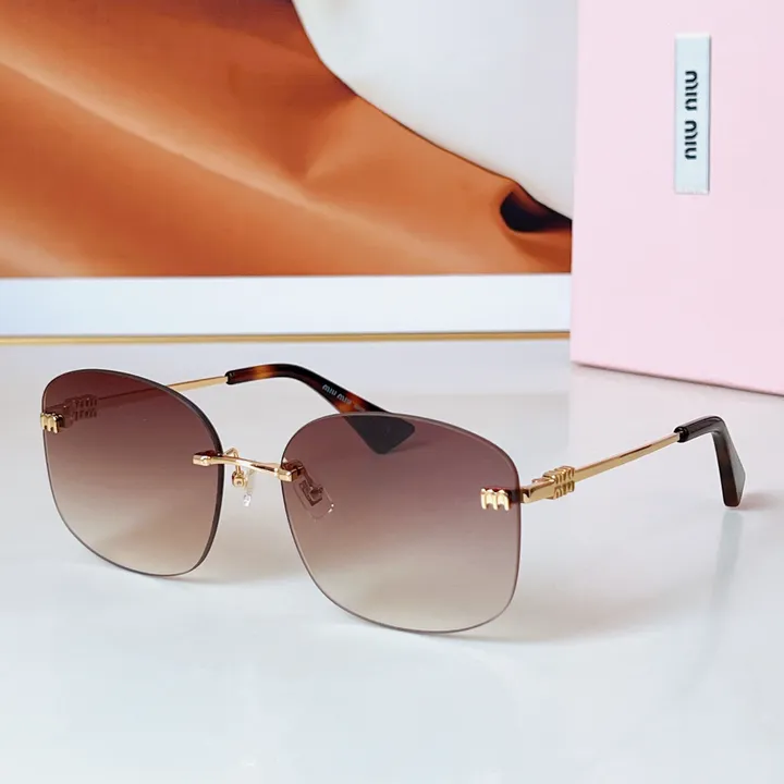 スーパーコピー ミュウミュウ サングラス