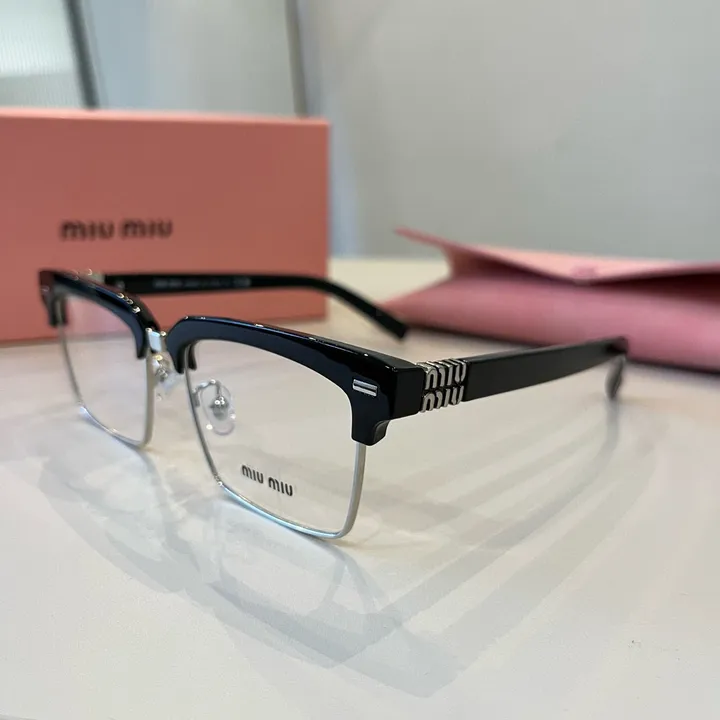 スーパーコピー ミュウミュウ サングラス