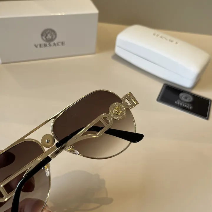 スーパーコピー ヴェルサーチ サングラス