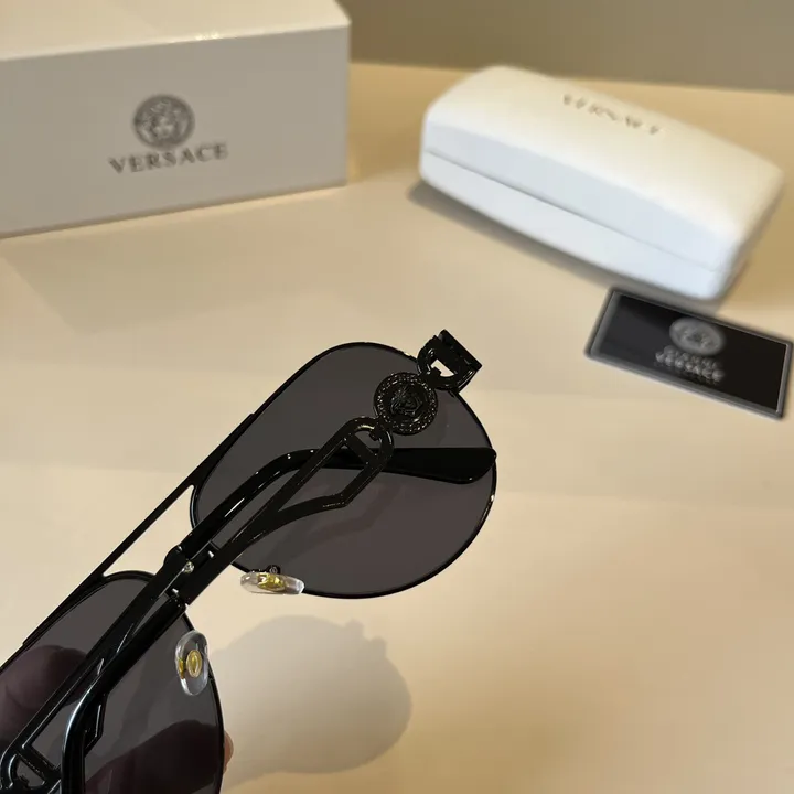 スーパーコピー ヴェルサーチ サングラス