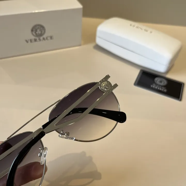 スーパーコピー ヴェルサーチ サングラス