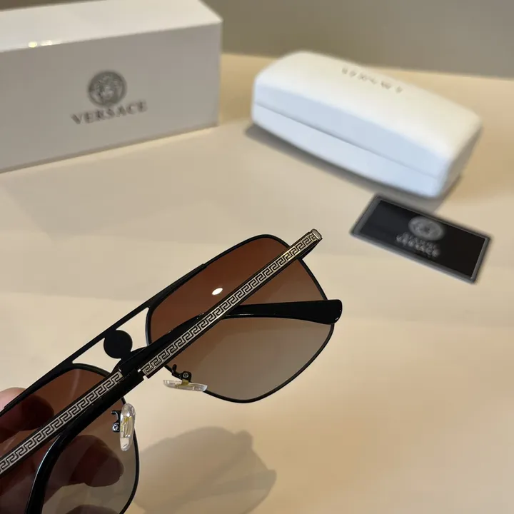 スーパーコピー ヴェルサーチ サングラス