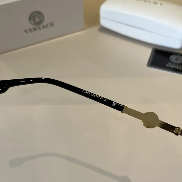 スーパーコピー ヴェルサーチ サングラス