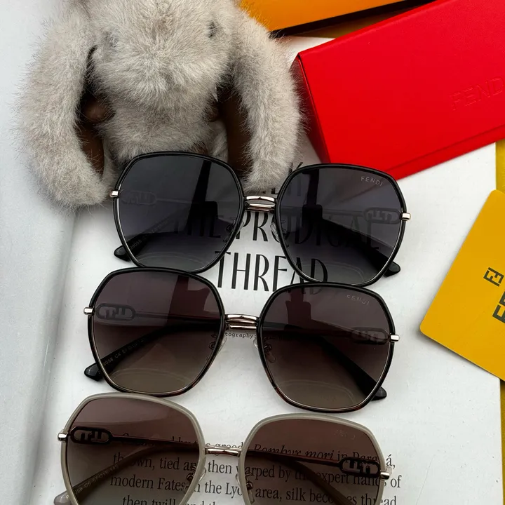 スーパーコピー フェンディ サングラス