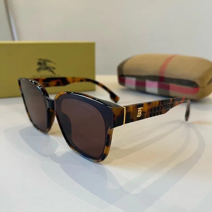 スーパーコピー バーバリー ス サングラス