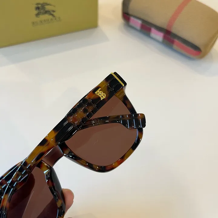スーパーコピー バーバリー ス サングラス