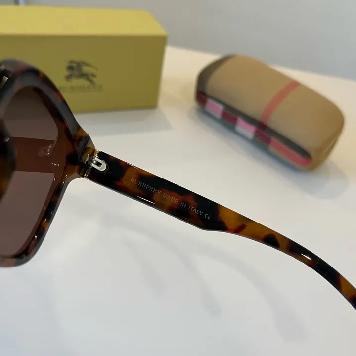 スーパーコピー バーバリー ス サングラス