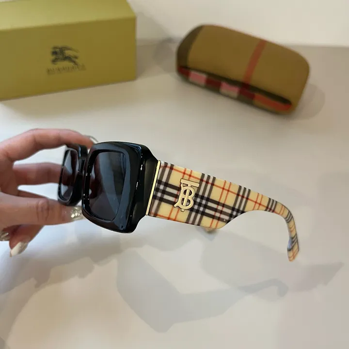 スーパーコピー バーバリー ス サングラス