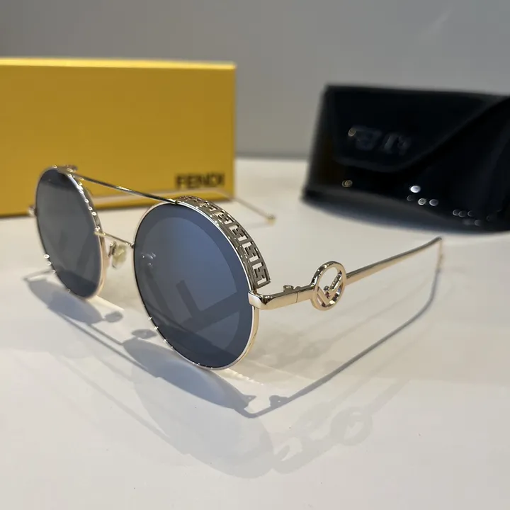 スーパーコピー フェンディ サングラス